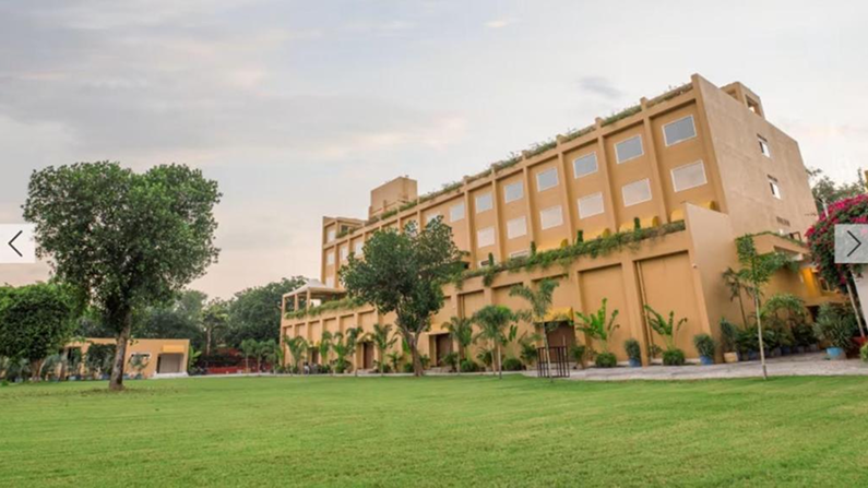 HOTEL LALIT