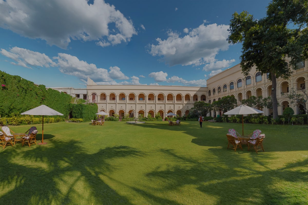 01-the-oberoi-amarvilas 01-the-oberoi-amarvilas